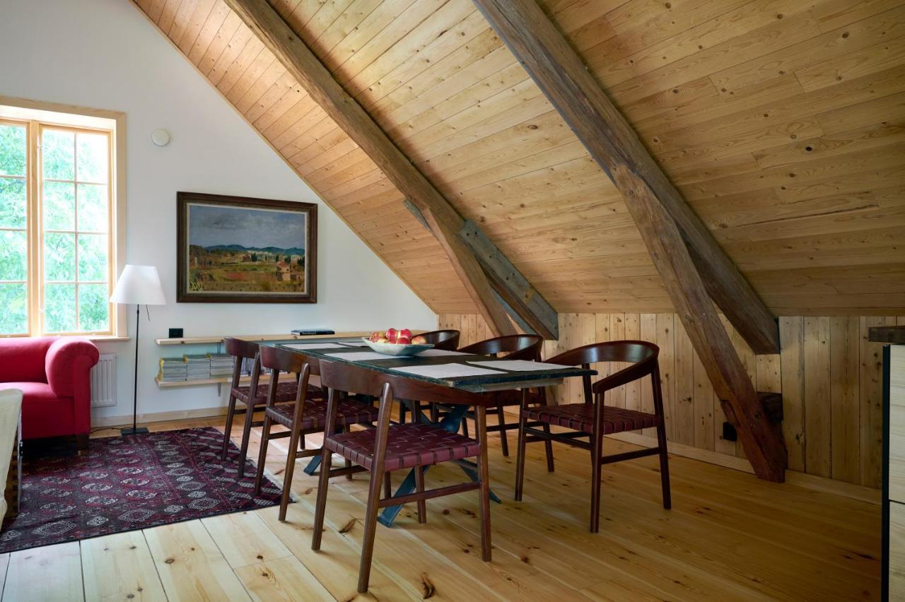 Villa Spectacular 6-Bed House In Beautiful Manor Park Mariefred Exterior foto